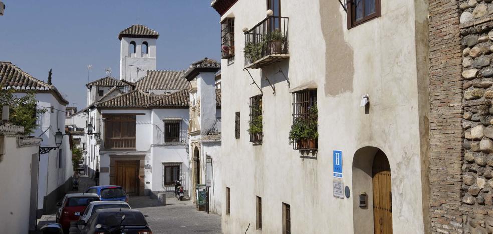 1672313113 Hoteles en Granada A la venta por mas de 3