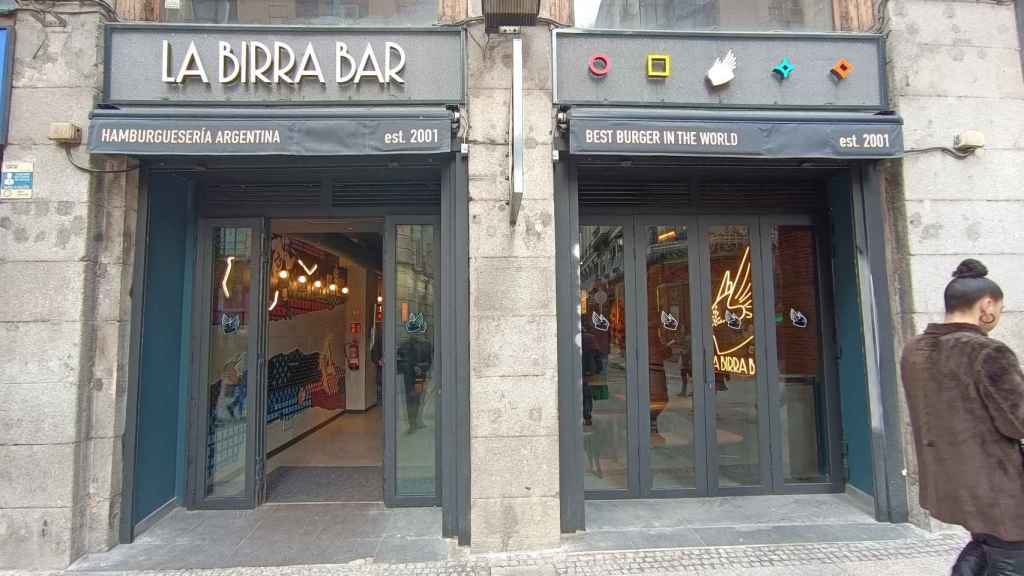 La Birra Bar, en el número 3 de la carrera de San Jerónimo, en Madrid.