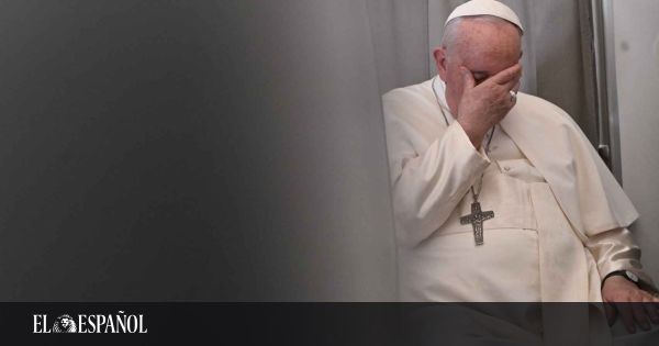 1675645210 El papa Francisco dice que la muerte de Benedicto XVI